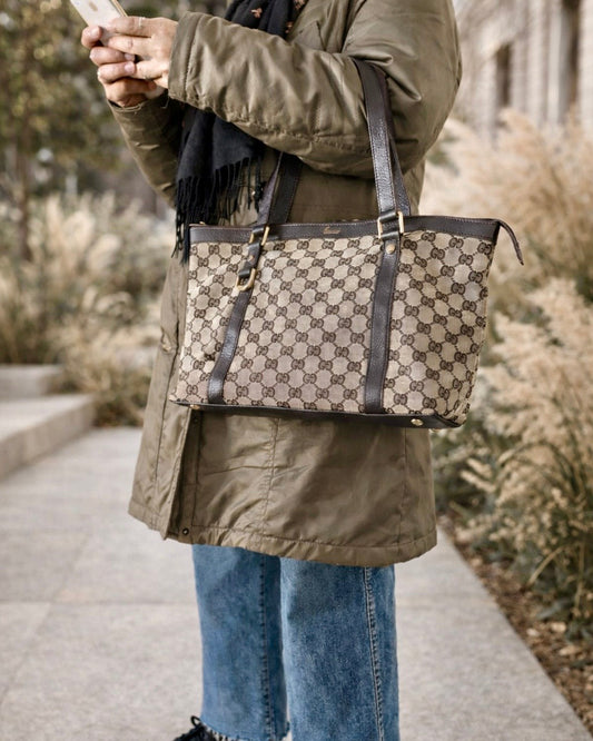 Vintage Gucci Abbey GG Canvas Tote Bag