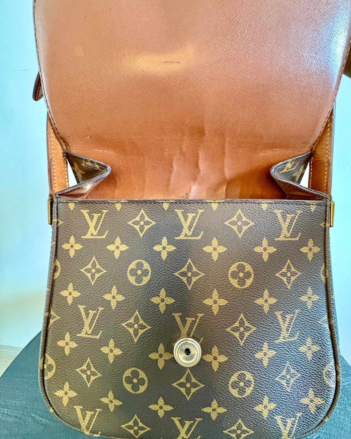 Louis Vuitton | Crossbody | Saint Cloud GM | July '89