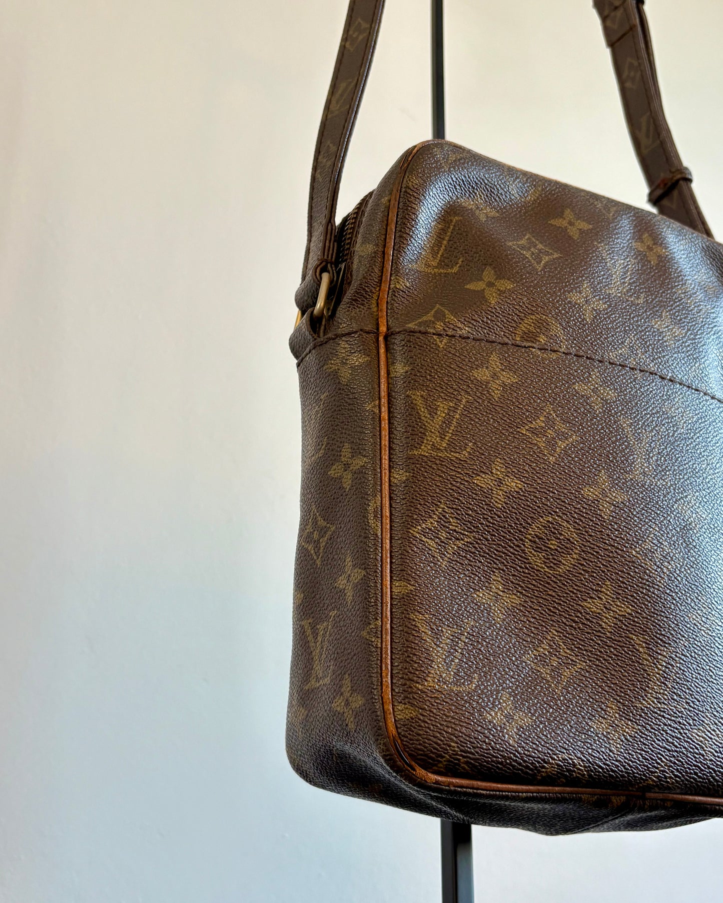 Louis Vuitton | Crossbody | Marceau PM | April '83