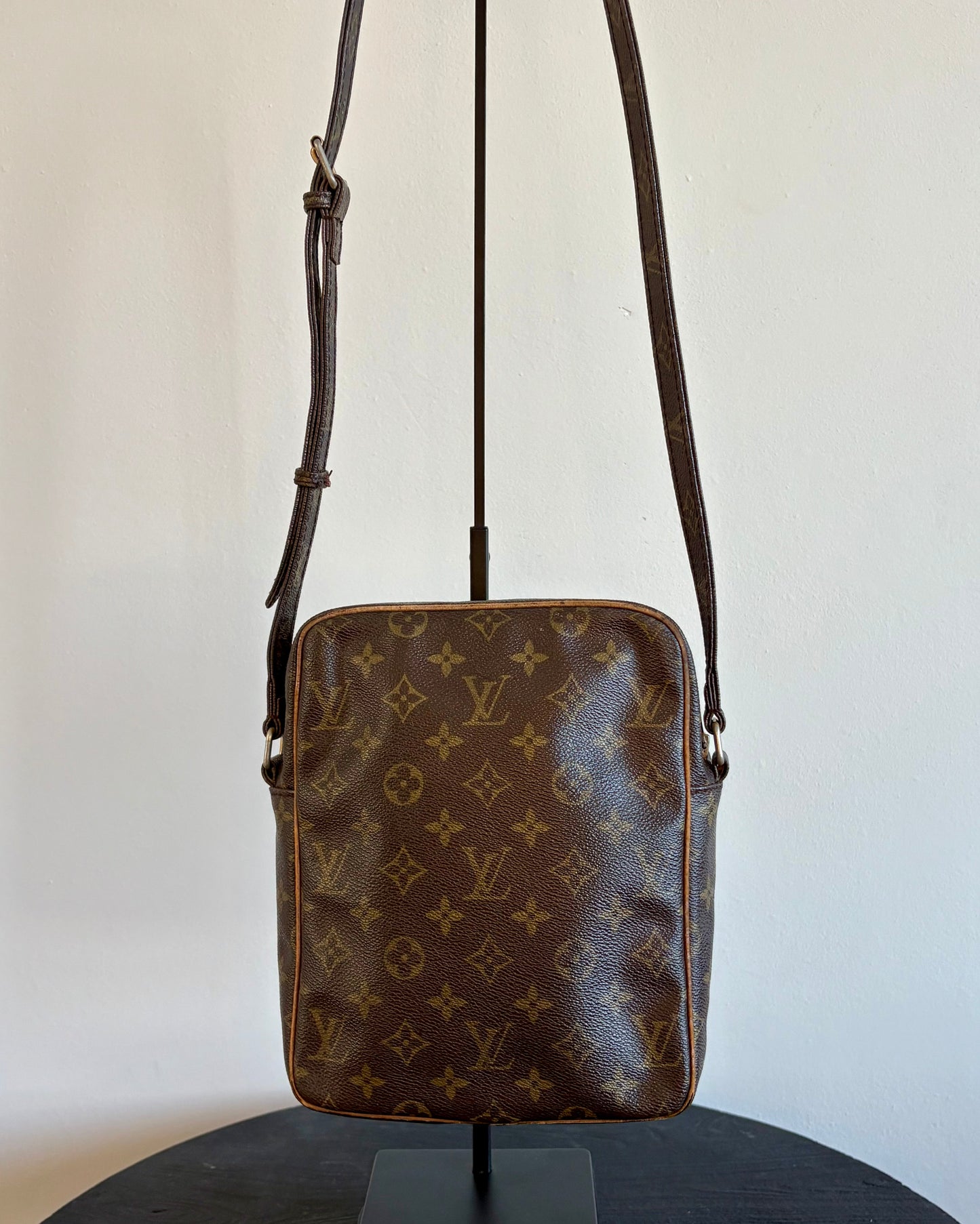 Louis Vuitton | Crossbody | Marceau PM | April '83