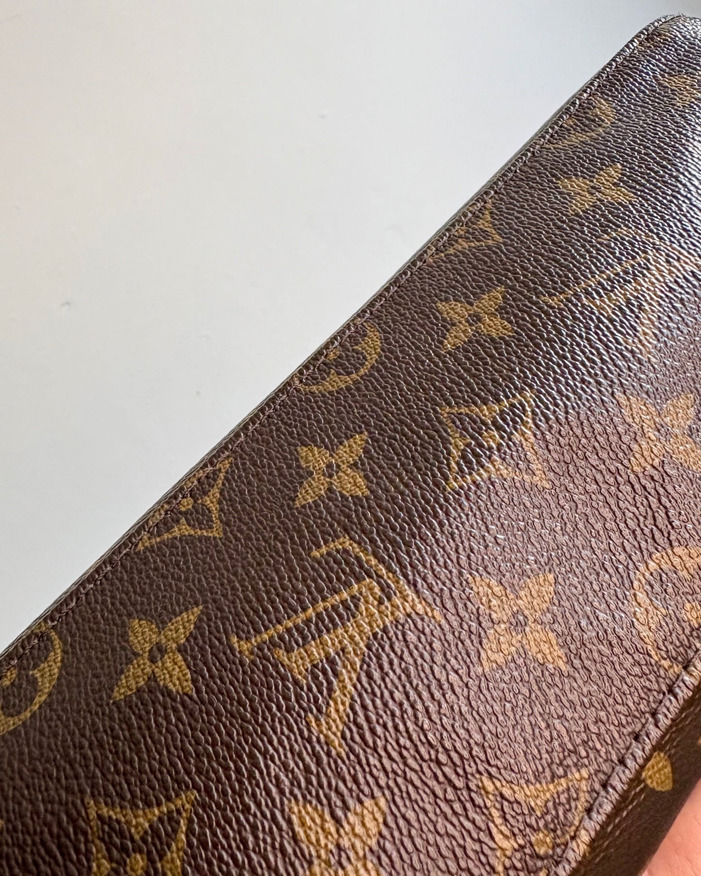 Louis Vuitton | Handbag | Looping PM | November '06