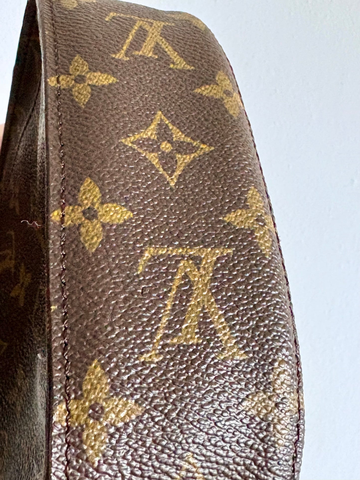 Louis Vuitton | Crossbody | Saint Cloud PM | juli '89