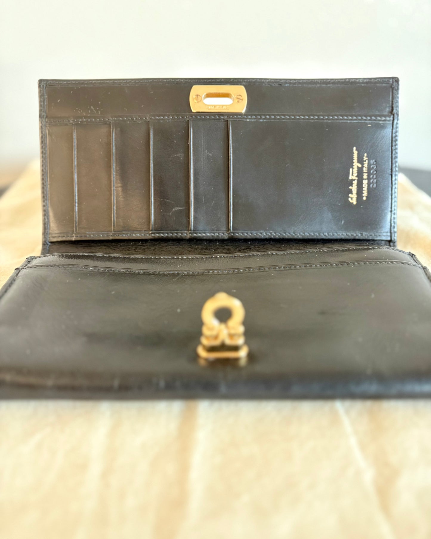 Ferragamo | Long Wallet