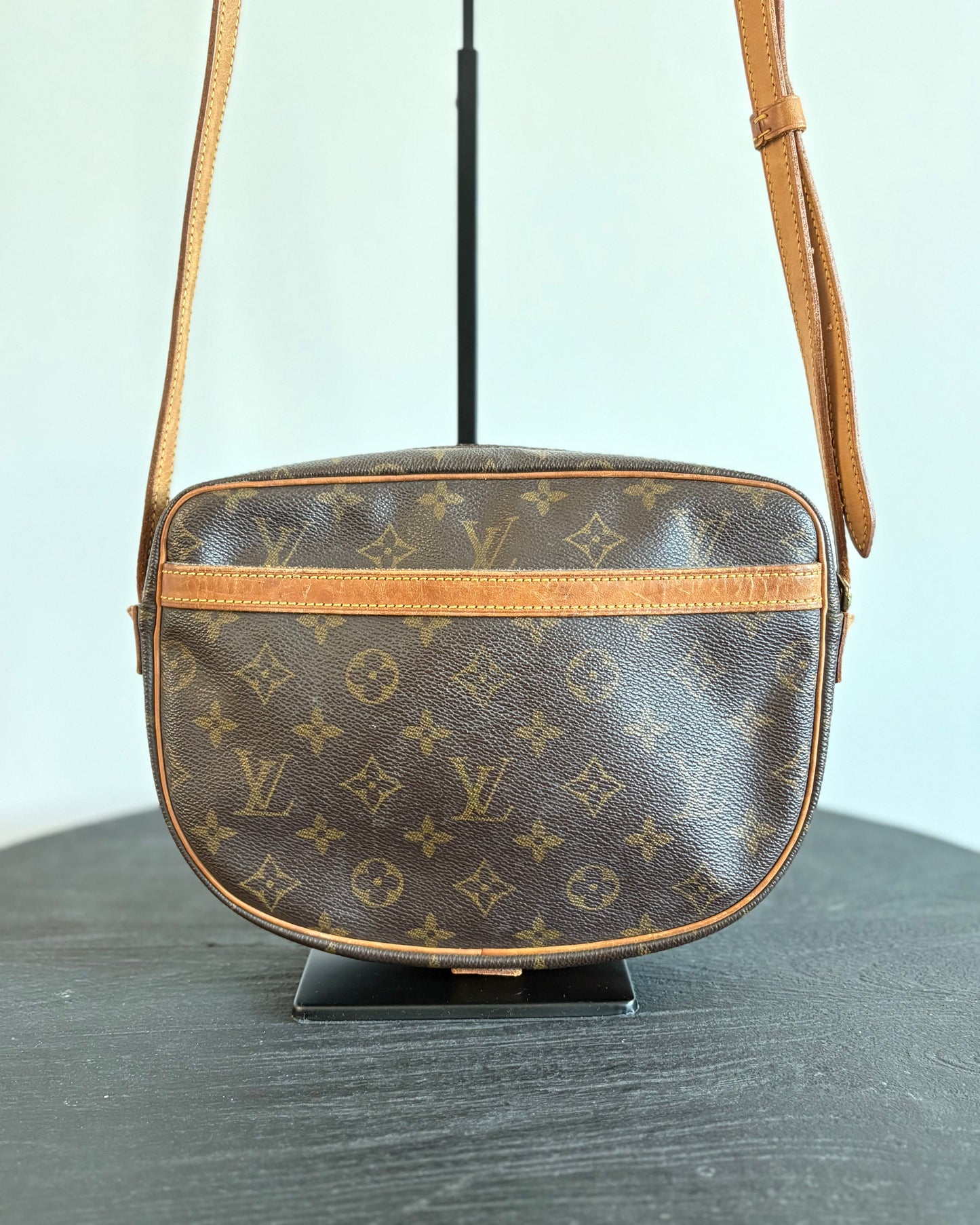 Louis Vuitton | Crossbody | Jeune Fille MM | July '92