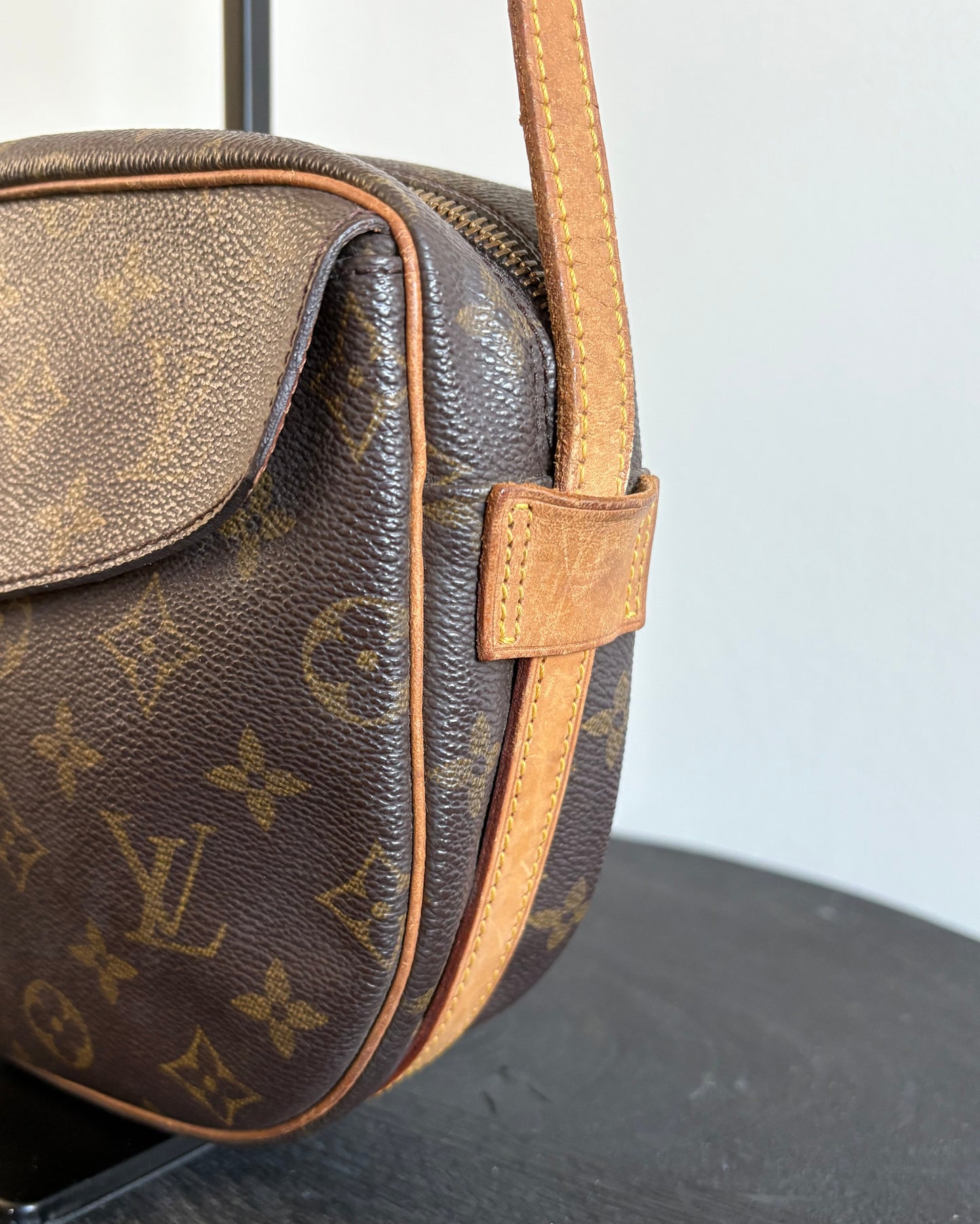 Louis Vuitton | Crossbody | Jeune Fille MM | July '92