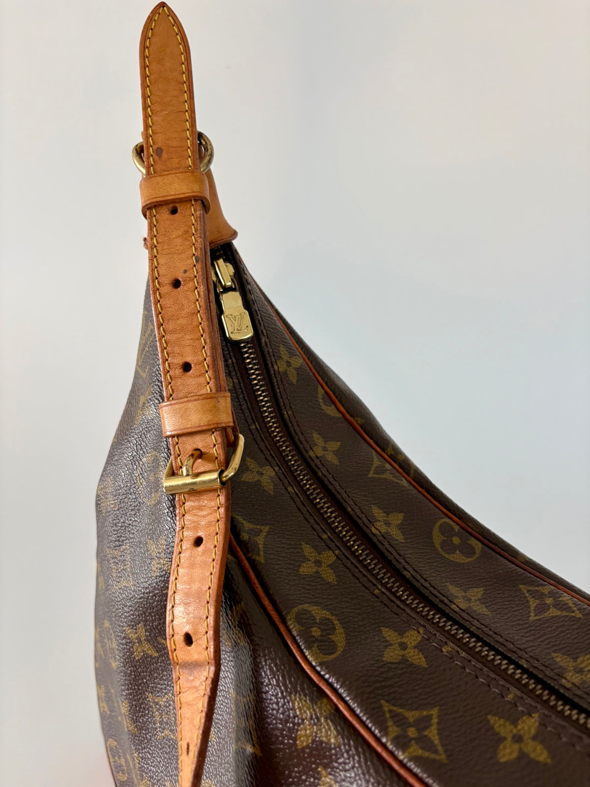 Vintage LV Bologne 35