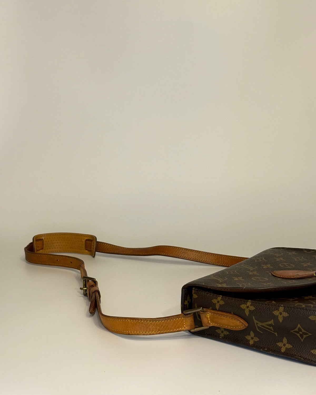 Louis Vuitton | Crossbody | Saint Cloud GM | July '89