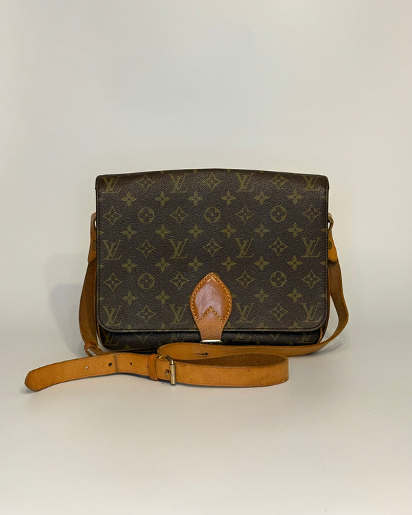 Louis Vuitton | Schouder-/Crossbodytas | Cartouchiere GM | Februari'82
