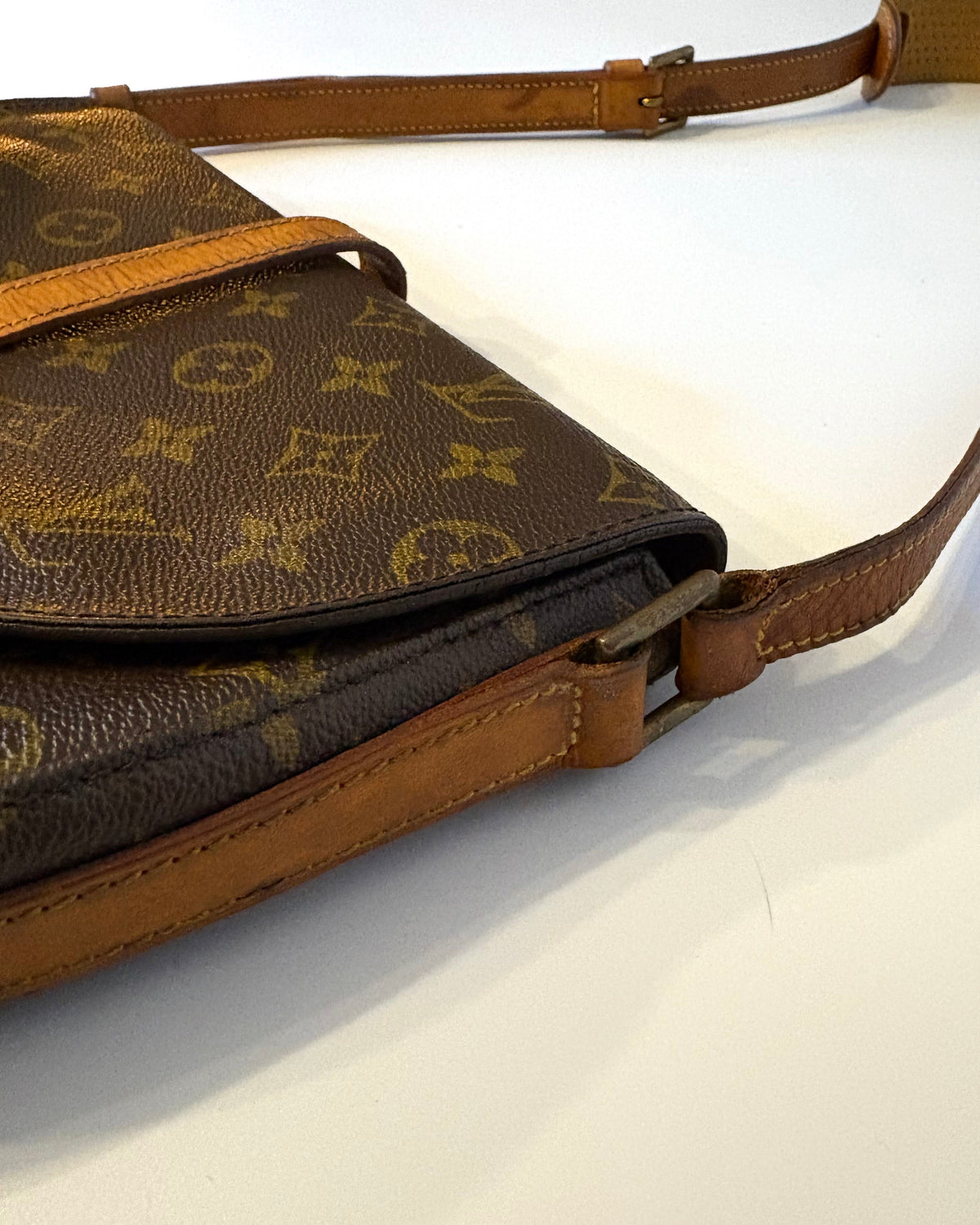 Louis Vuitton | Crossbody | Chantilly GM | May'89