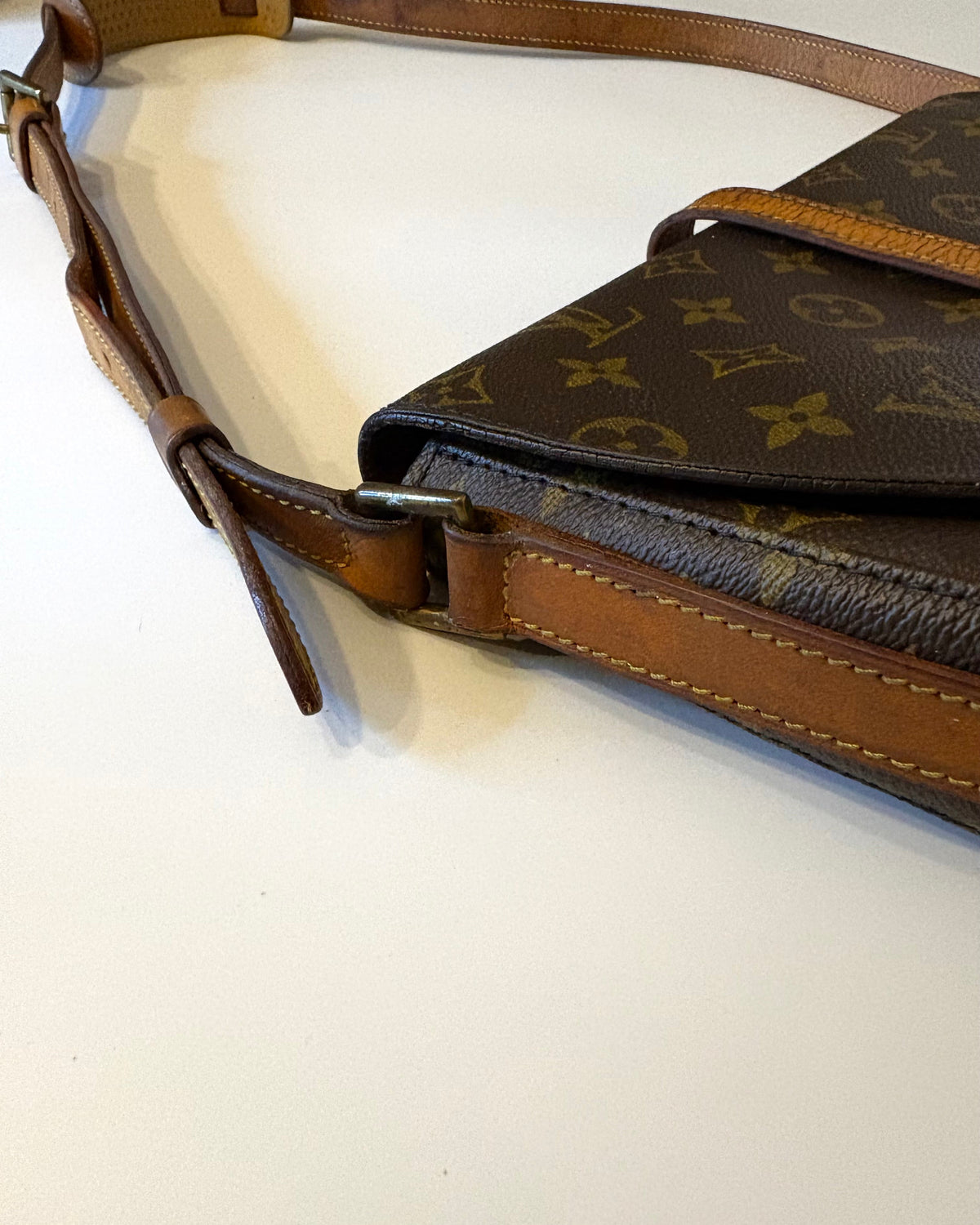 Louis Vuitton | Crossbody | Chantilly GM | May'89