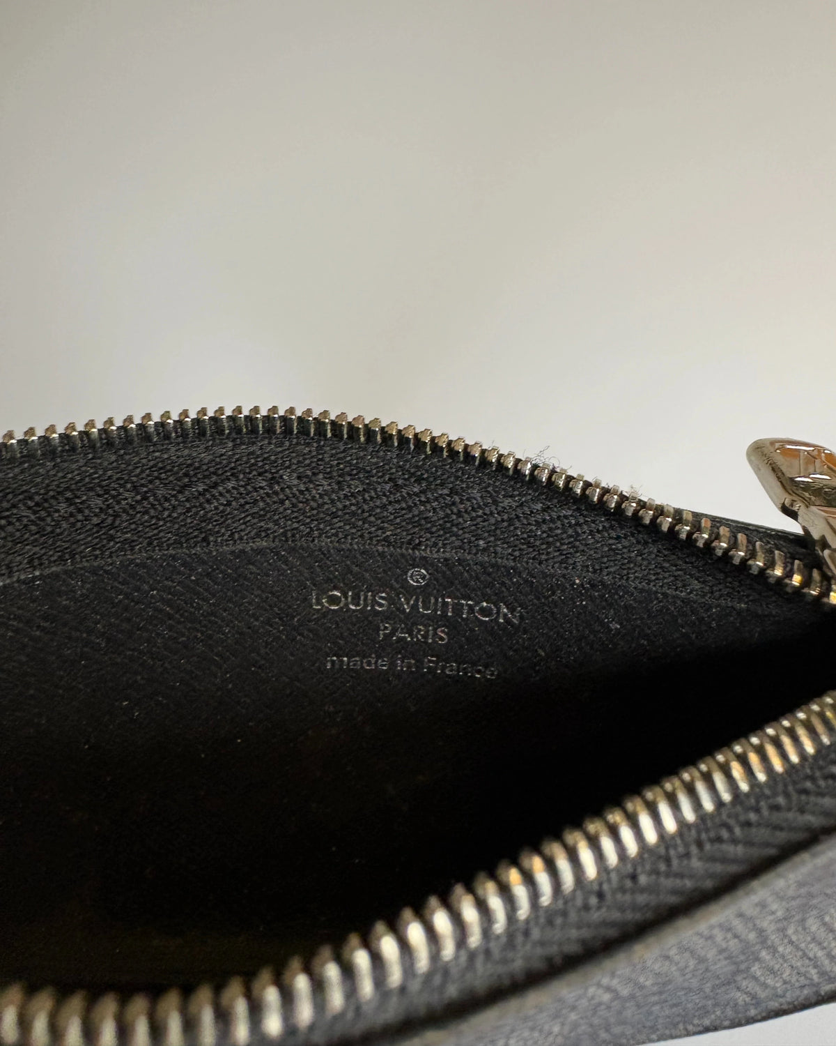 LV Damier Graphite Key Pouch